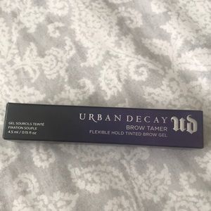 Urban Decay Brow Tamer tinted brow gel